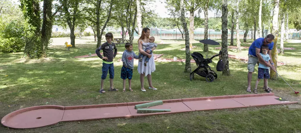 mini golf domaine de dugny